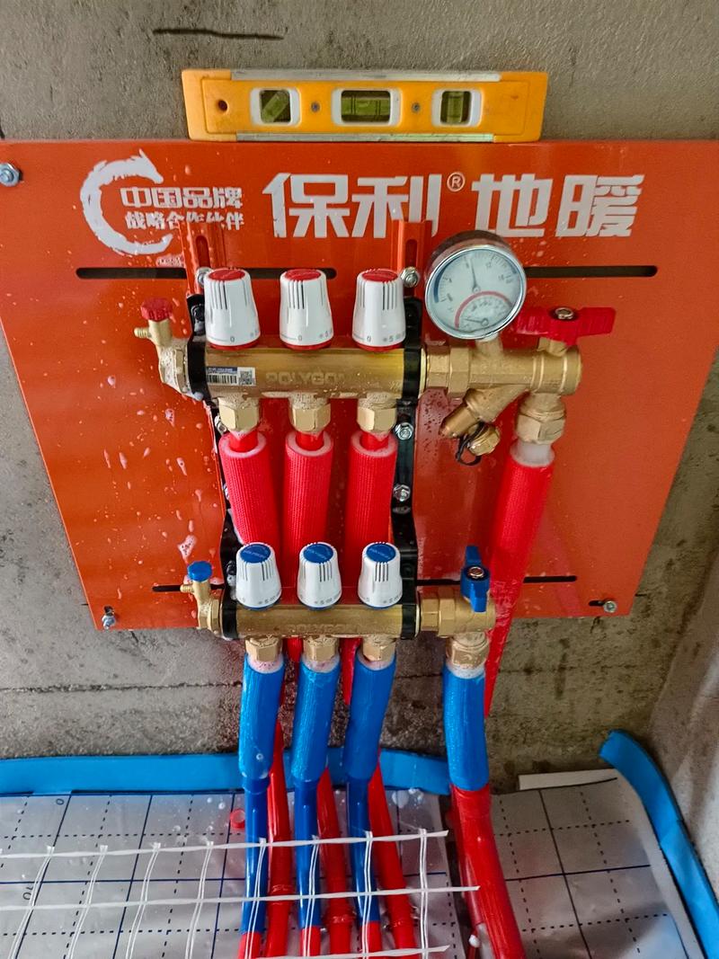 高抗垢中国红 秦苑5号楼西单元1505地暖施工纪实
